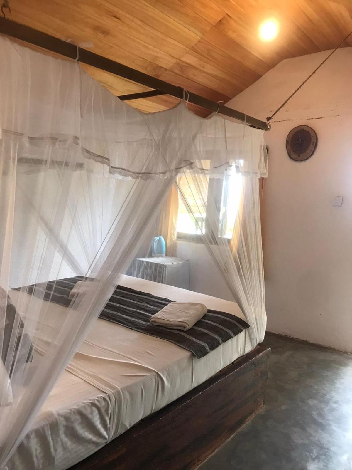 Hotel Sea View Clay House Dikwella Exterior foto