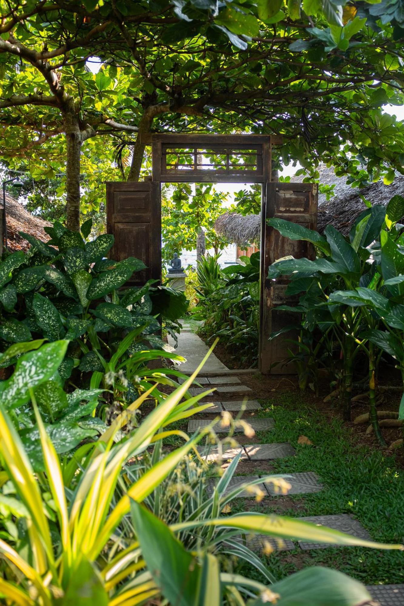 Hotel Sea View Clay House Dikwella Exterior foto